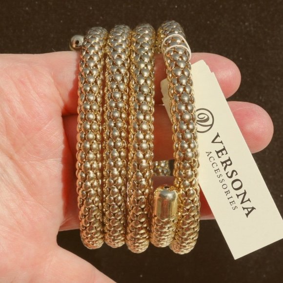 Ethnic Egyptian Goddess Revival Style Goldtone Bohemian Coil Statement Bracelet - Picture 1 of 3